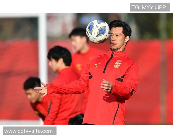 西媒报道孔德今日训练归队拉菲尼亚莱万奥尔莫等人缺席 西媒报道孔德今日训练归队拉菲尼亚莱万奥尔莫等人缺席