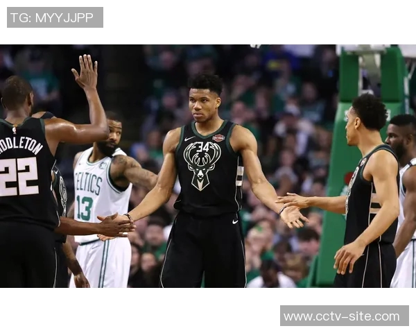 字母哥再次缺阵雄鹿对热火的比赛球队期待他尽快复出 字母哥再次缺阵雄鹿对热火的比赛球队期待他尽快复出